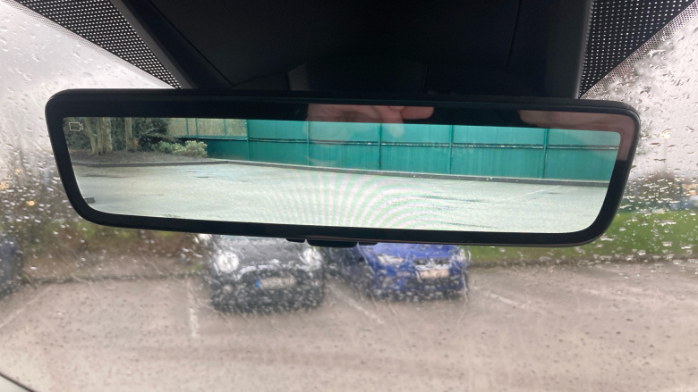 Ford Transit Custom 300 L2 Diesel Fwd 2.0 EcoBlue 170ps Low Roof D/Cab Limited Van Auto